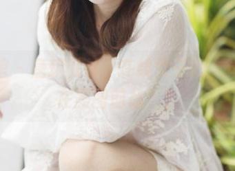 美媛馆 – 唐琪儿il：在线女王行，谁还敢在美图前怂？！