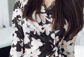 花漾show – 穆菲菲妹妹的高清套图，哦，那一瞬间的眨眼，有点动人