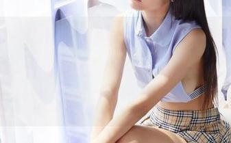 蜜桃社 – Rola白裙写真：我才发现，原来白裙子也有‘调皮’的一面，这让我对生活又有了新的期待！