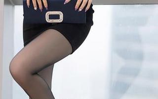 语画界 – 对不起，我先去看杨晨晨Yome的美脚高清资源一下，稍后再与大家分享感想！