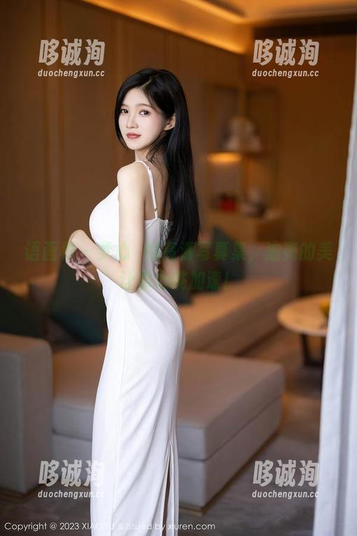 语画界 - 梦心玥的高清写真集，油亮的美让你心跳加速！