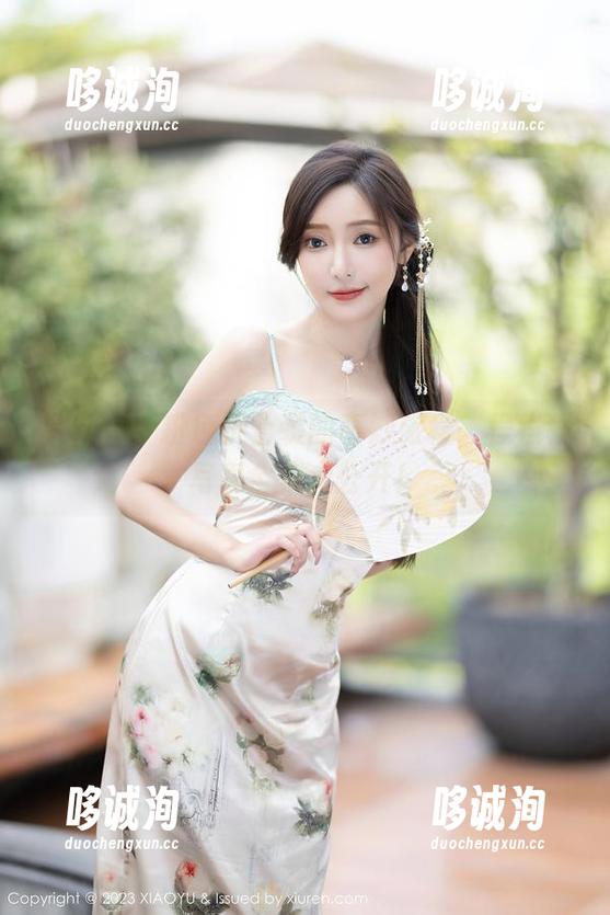 语画界 - 粉色护士装的奇妙旅程，程程程写真全集大公开！