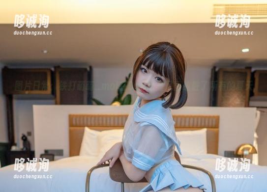 图片日常：铁打萌萌_moi在Dva比基尼里战胜了所有的夏天热潮！
